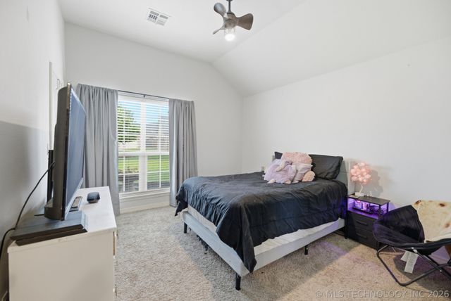 6802 N 128th Court E, Owasso, OK 74055