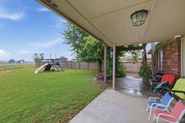 6802 N 128th Court E, Owasso, OK 74055