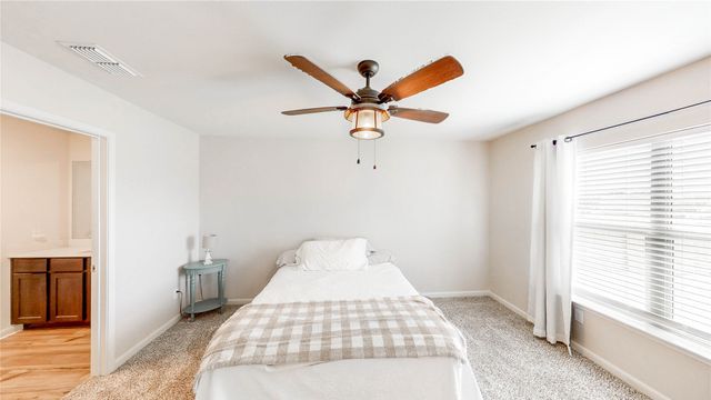 140 Cattlemans Creek Road W, Newark, TX 76071