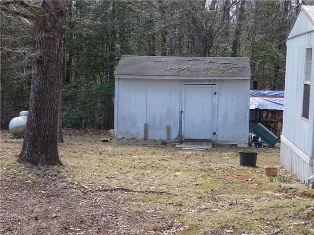 2285 Forest Hills Drive, Asheboro, NC 27205