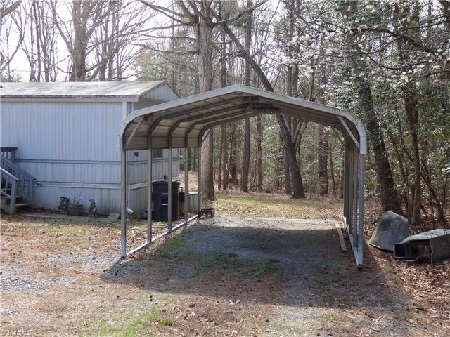 2285 Forest Hills Drive, Asheboro, NC 27205