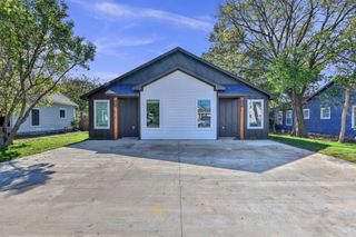 718 W Texas Street, Denison, TX 75020