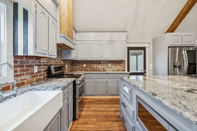 5360 Bunker Hill Rd, Pulaski, TN 38478