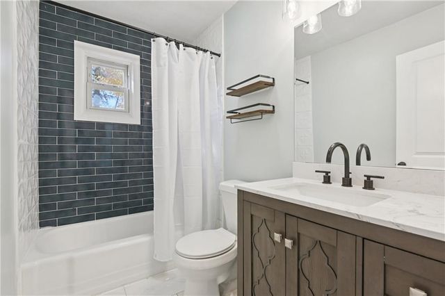 1876 Balmoral SE Road, Smyrna, GA 30080