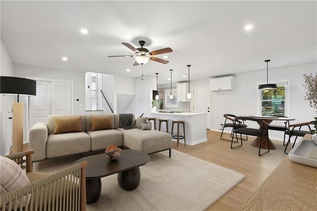 1876 Balmoral SE Road, Smyrna, GA 30080