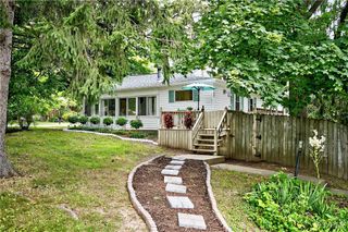 7017 Quaker Road, Orchard Park, NY 14127