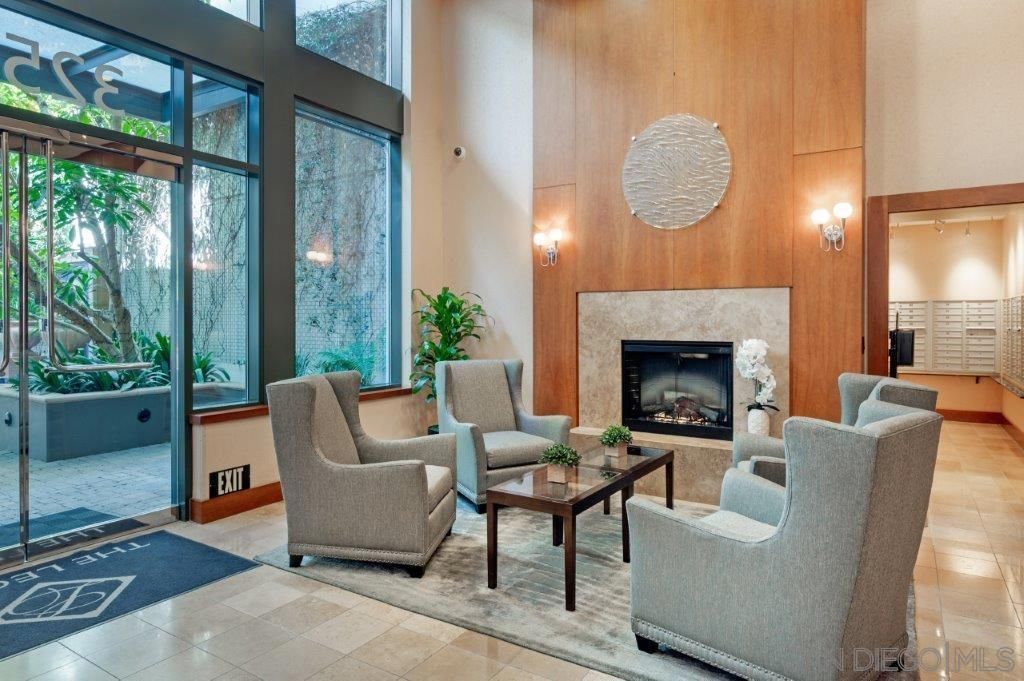 Image 35 of property listing at 325 7th Avenue 1006, San Diego, CA 92101