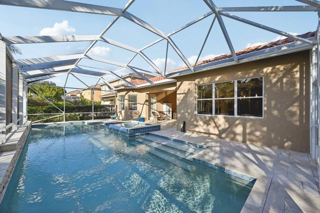 5588 SW Bellflower Court, Palm City, FL 34990