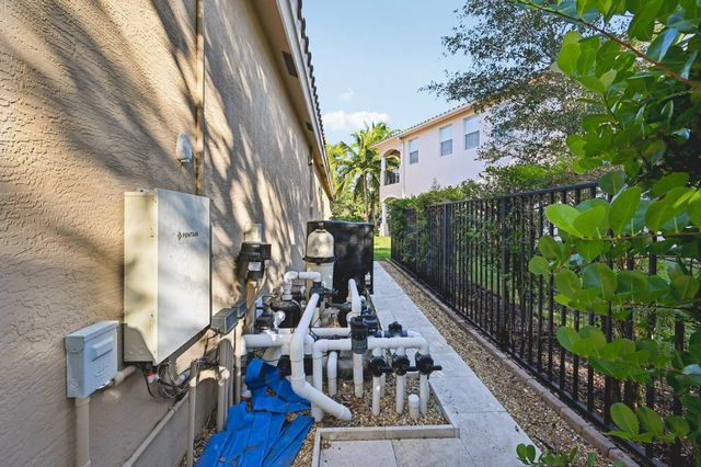 5588 SW Bellflower Court, Palm City, FL 34990