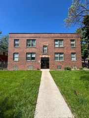 9036 S Dauphin Avenue 1S, Chicago, IL 60619