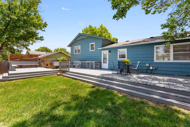 5816 E Memphis, Bel Aire, KS 67220