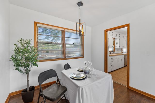 5816 E Memphis, Bel Aire, KS 67220