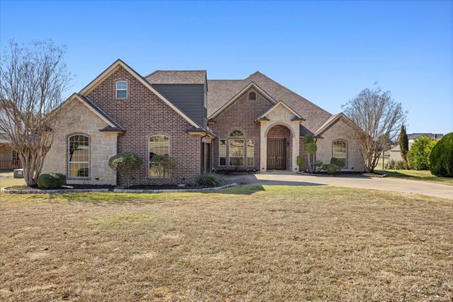 1716 Bent Tree Court, Granbury, TX 76049