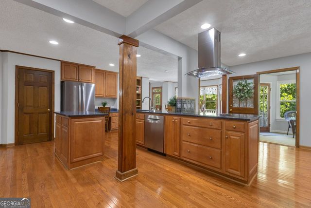 120 Ellenwood Court, Fayetteville, GA 30215