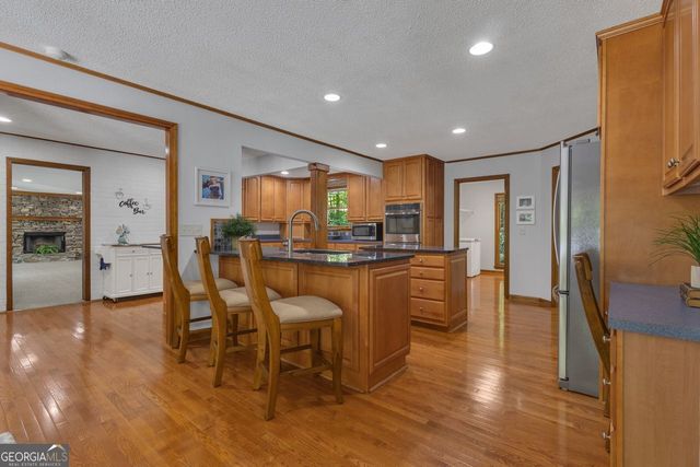 120 Ellenwood Court, Fayetteville, GA 30215