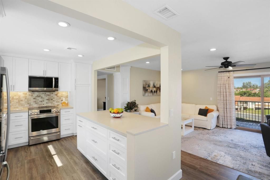17465 Plaza Animado 146, San Diego, CA 92128 — exterior