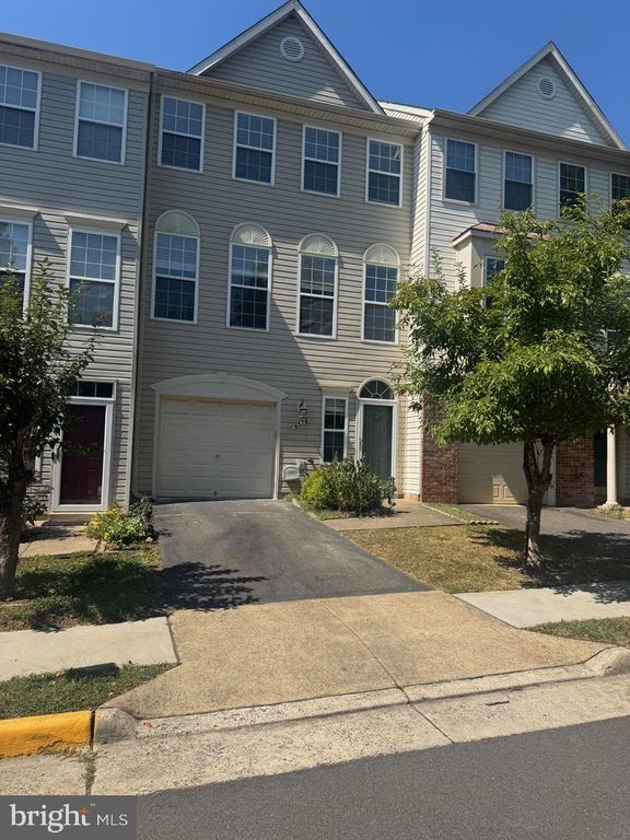 6378 JAMES HARRIS WAY, Centreville, VA 20121