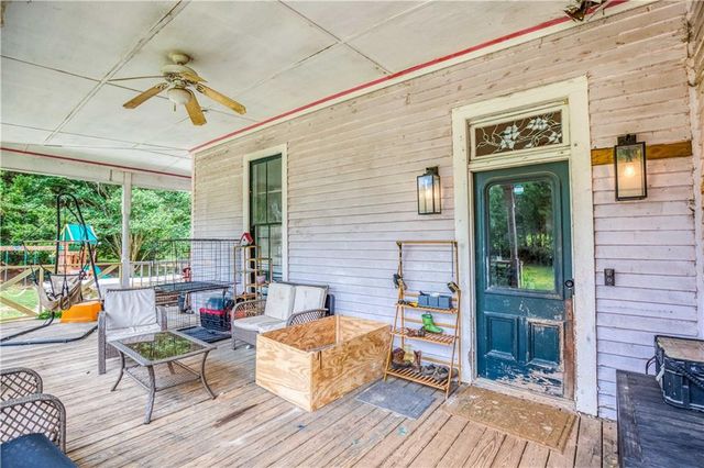 805 Starrsville Road, Covington, GA 30014