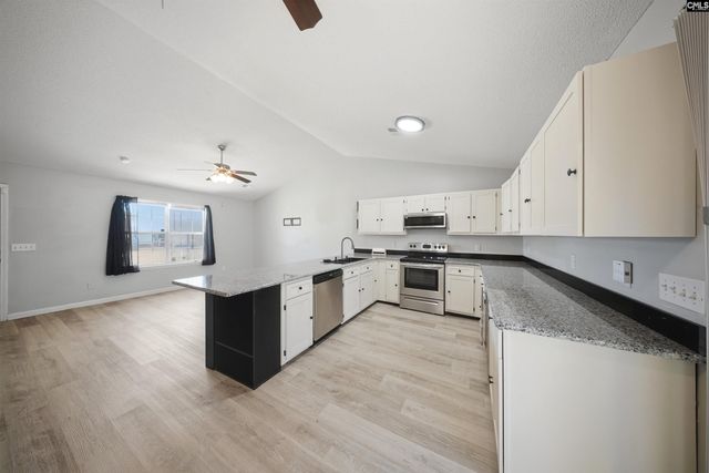 4 Thomaston, Columbia, SC 29229