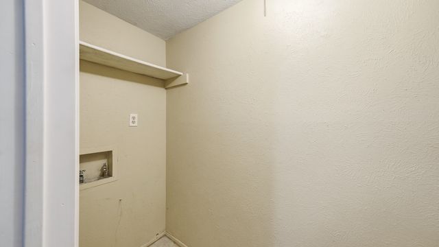 5821 Maiden Lane, Fort Worth, TX 76131