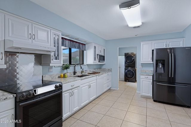 1916 W 15TH Avenue, Apache Junction, AZ 85120