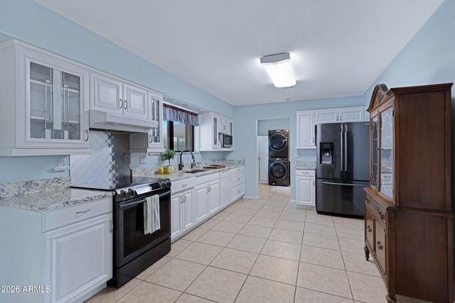 1916 W 15TH Avenue, Apache Junction, AZ 85120