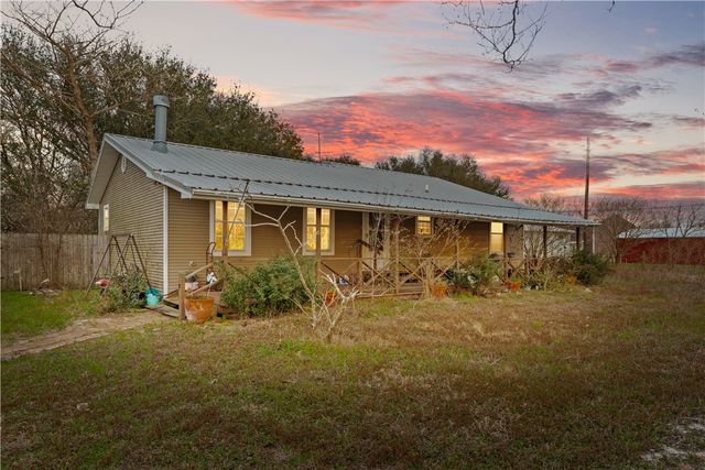 8086 FM 631, Taft, TX 78390