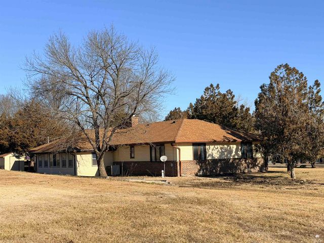 3521 Rocky Ford Avenue, Manhattan, KS 66502