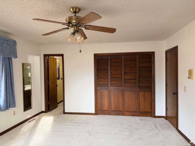 3521 Rocky Ford Avenue, Manhattan, KS 66502