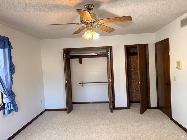 3521 Rocky Ford Avenue, Manhattan, KS 66502