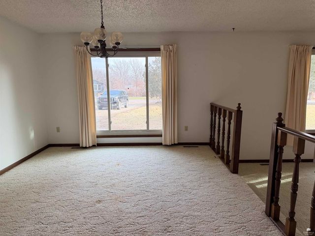 3521 Rocky Ford Avenue, Manhattan, KS 66502