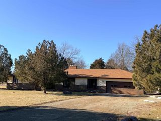 3521 Rocky Ford Avenue, Manhattan, KS 66502