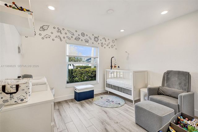 4928 SW 33rd Way, Hollywood, FL 33312