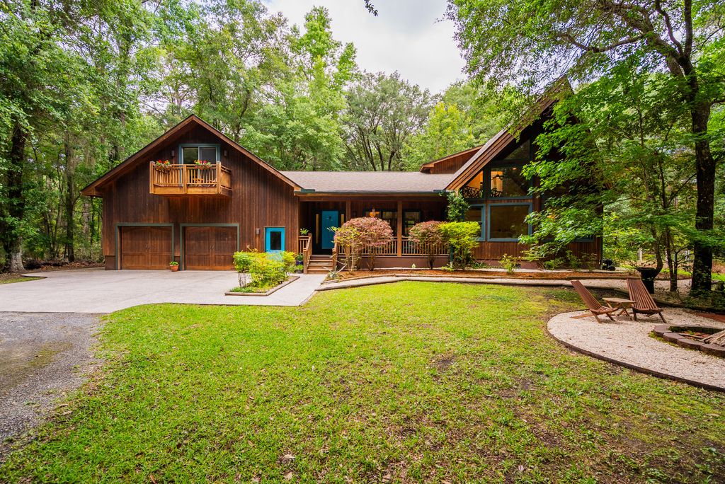 Image 2 of property listing at 2495 Edenforest Road, Johns Island, SC 29455