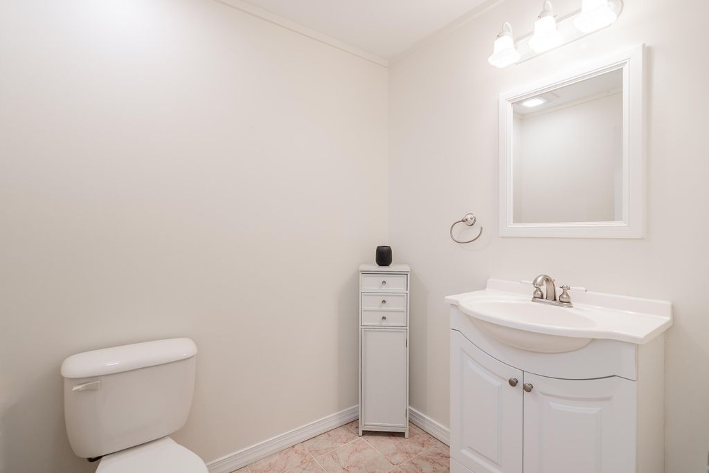 Image 33 of property listing at 2495 Edenforest Road, Johns Island, SC 29455