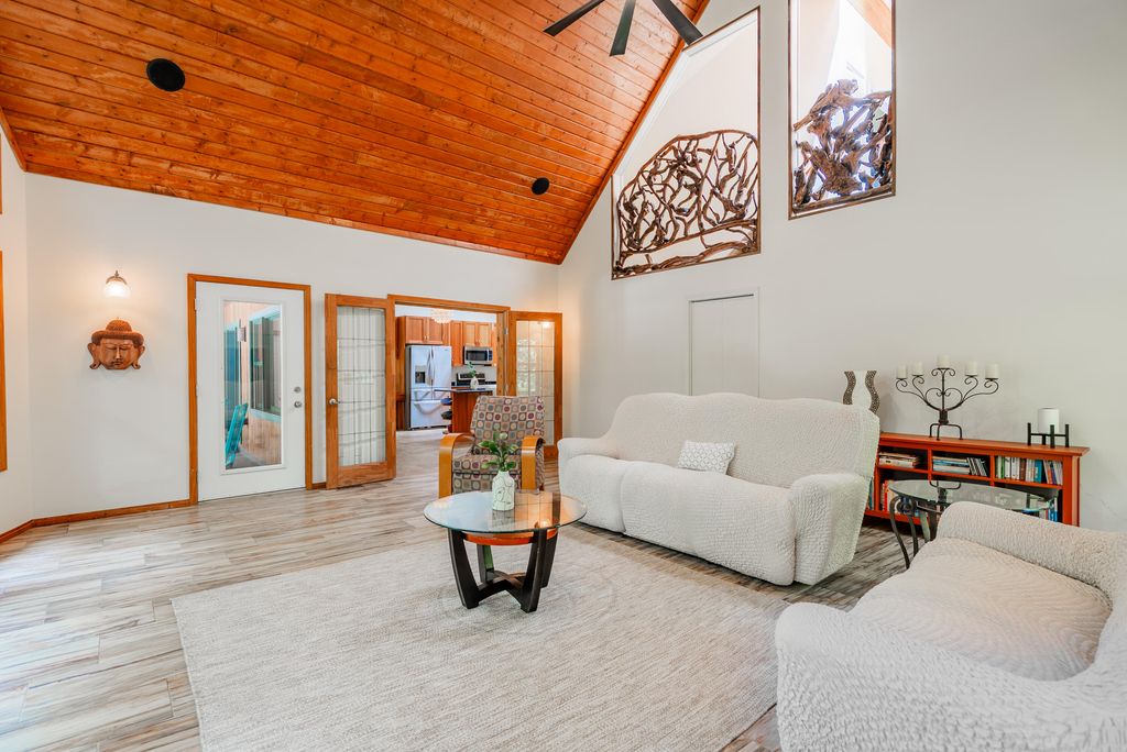 Image 7 of property listing at 2495 Edenforest Road, Johns Island, SC 29455