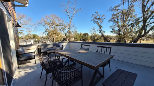 1150 Valdosta Street Unit 302, North Charleston, SC 29405