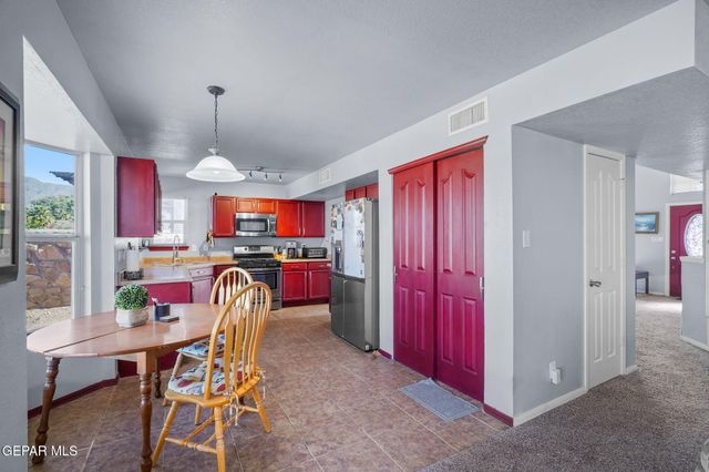 7359 CAMINO DEL SOL Drive, El Paso, TX 79911