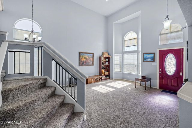 7359 CAMINO DEL SOL Drive, El Paso, TX 79911