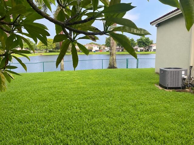 10627 NW 7TH Street, Pembroke Pines, FL 33026