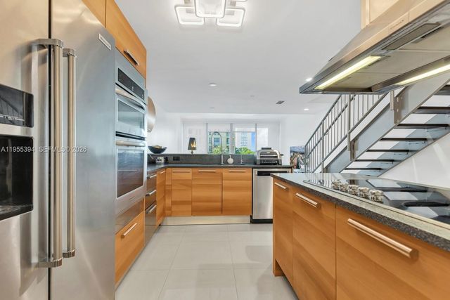 2950 NE 188th St 315, Aventura, FL 33180