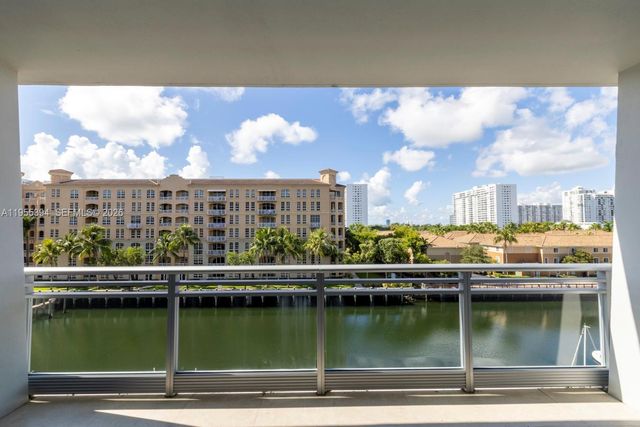 2950 NE 188th St 315, Aventura, FL 33180