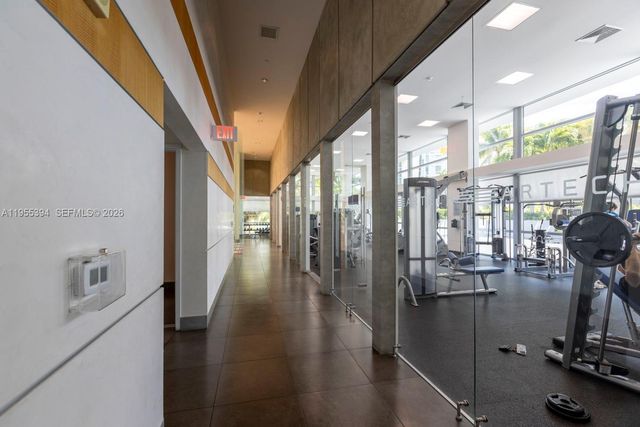 2950 NE 188th St 315, Aventura, FL 33180