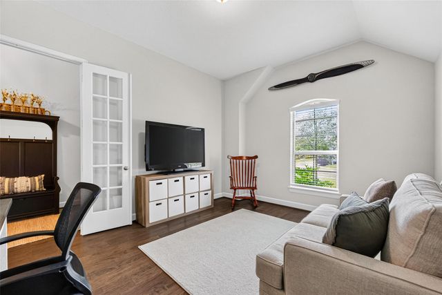 11806 Autumn Leaf Drive, Mont Belvieu, TX 77535