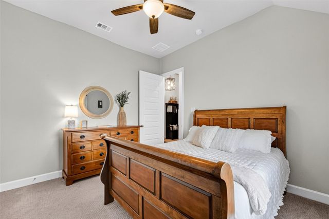 11806 Autumn Leaf Drive, Mont Belvieu, TX 77535