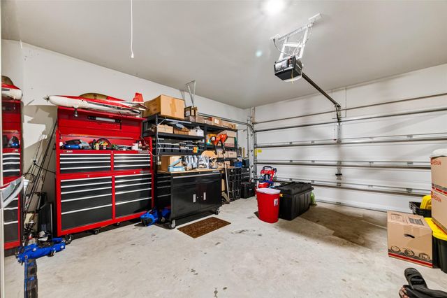 11806 Autumn Leaf Drive, Mont Belvieu, TX 77535