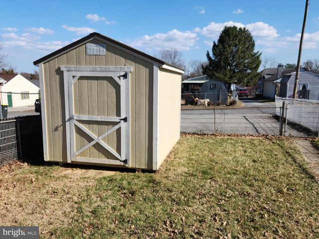 1244 HIGH ST, Lancaster, PA 17603