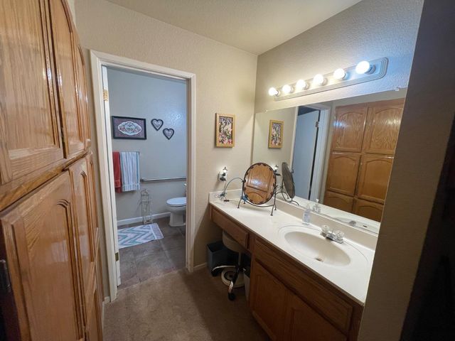 1804 Evans Rd, Ceres, CA 95307