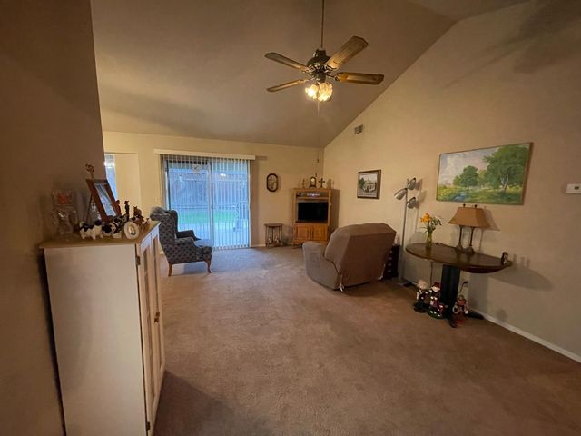 1804 Evans Rd, Ceres, CA 95307