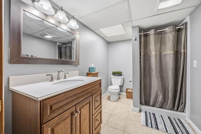 3304 N Crystal Springs Road, Janesville, WI 53545